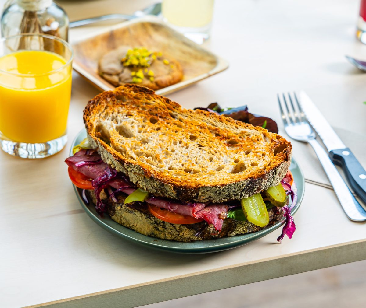 Toast Pastra